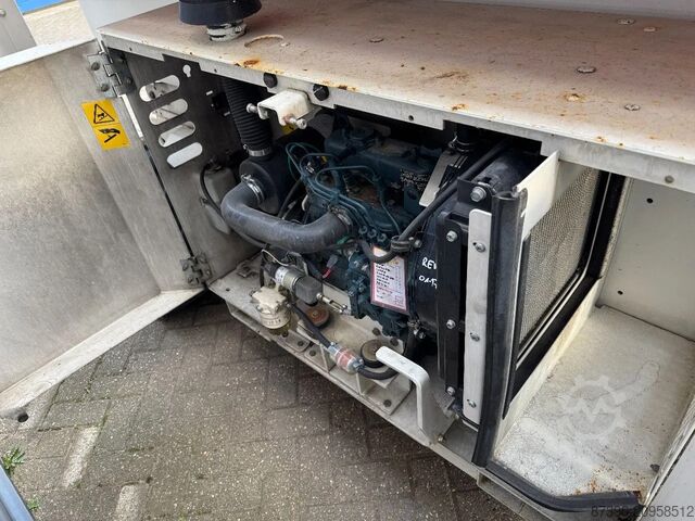 Scherenhebebühne Genie GS3369RT Hoogwerker Schaarhoogwerker Ruwterrein