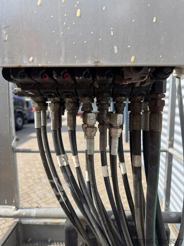 Gelenkteleskoparbeitsbühne Niftylift HR12NE Hoogwerker Knikarmhoogwerker