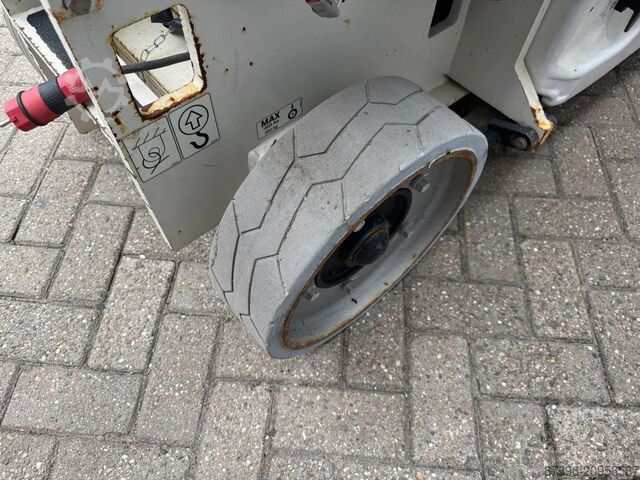 Gelenkteleskoparbeitsbühne JLG 2630ES Hoogwerker Schaarhoogwerker