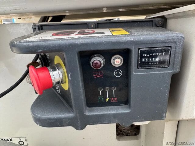 Gelenkteleskoparbeitsbühne JLG 2630ES Hoogwerker Schaarhoogwerker