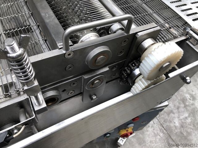 Schnitzel steaker, Type STK 1000 GEA-CFS schnitzel steaker Type STK 1000