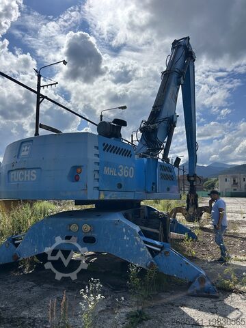 Wheeled excavator Terex-Fuchs ML 360