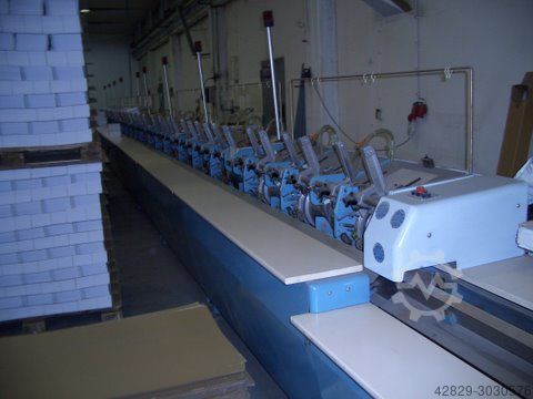 Stapelauslage fuer Zusammentragmaschinen Meccanotecnica Ralissa