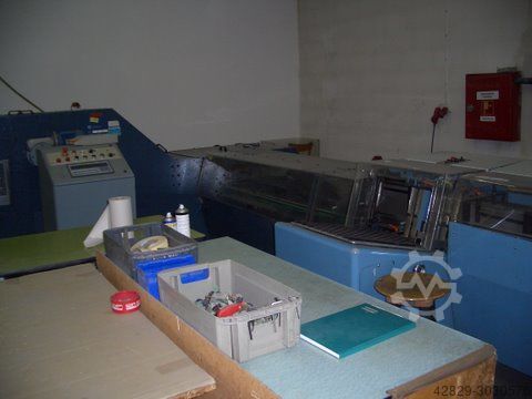 Stapelauslage fuer Zusammentragmaschinen Meccanotecnica Ralissa