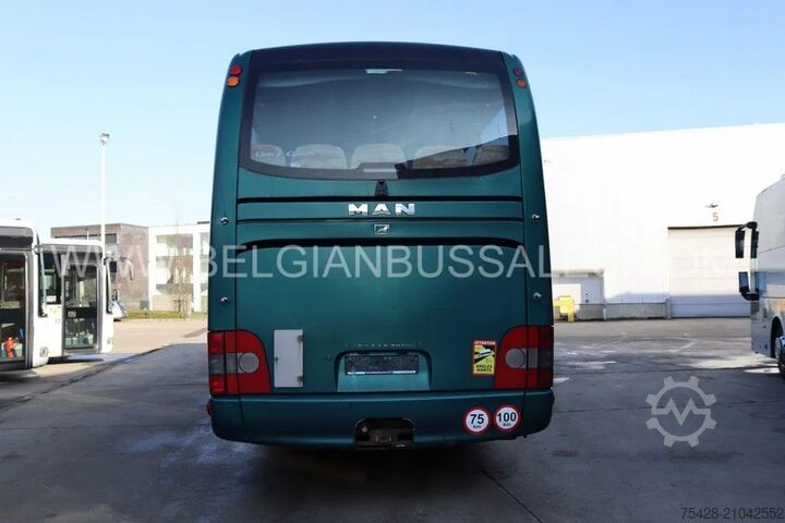 Motor coach MAN Lion's Coach R07