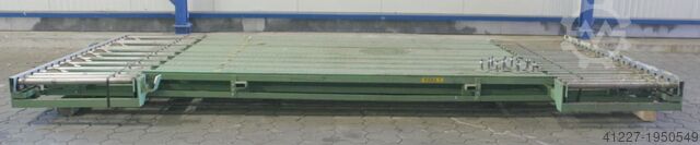 Transfer station roller conveyor unbekannt Rollenbreite 840 mm