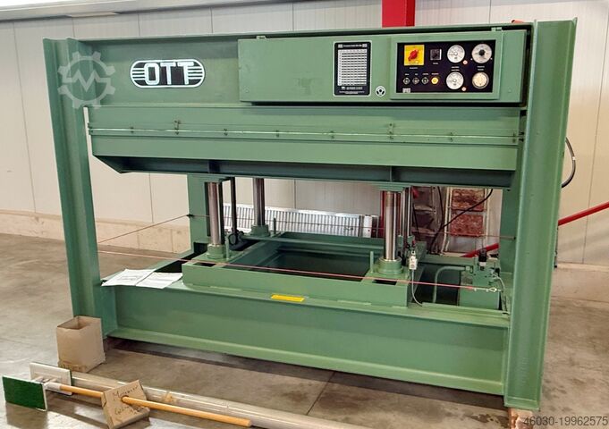Veneer press Ott JU 2512