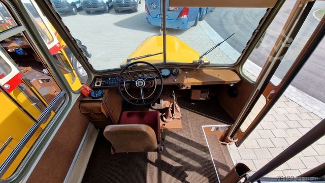 Reisebus  Oldtimer Paket Saurer LC 4 und Volvo B 10 Lauber