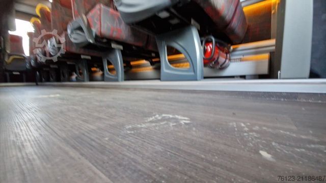 Kleinbus MERCEDES-BENZ 30 Sitzer Schul- Transferbus 519 Lagerfahrzeug