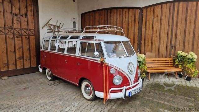 Kleinbus VOLKSWAGEN T 1 Samba mit Safarifenster