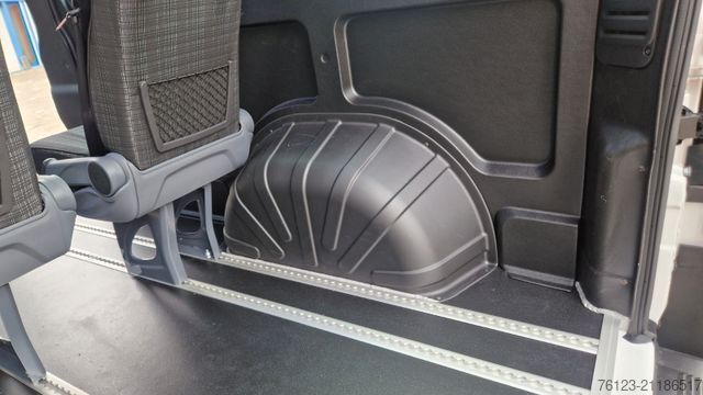 Kleinbus FIAT Opel Movano und Ducato Flexiboden 6 Schienen