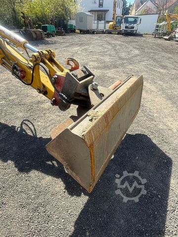 Mobilbagger KOMATSU PW 98 MR-10 / gepflegt / 1650 Bh / inkl. GRL+TL