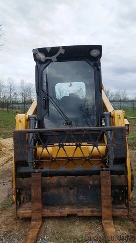 Kompaktlader Gehl RT 175