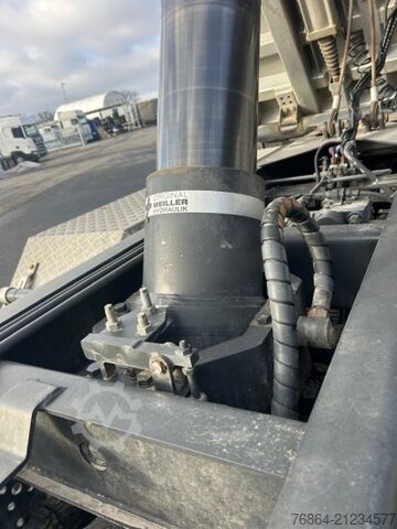 Kipper LKW MERCEDES-BENZ AROCS 4151, 8X4 MEILLER-GESTEINSKIPPER, EURO 6, BORDMATIK, RETARDER, BLATT-BLATT