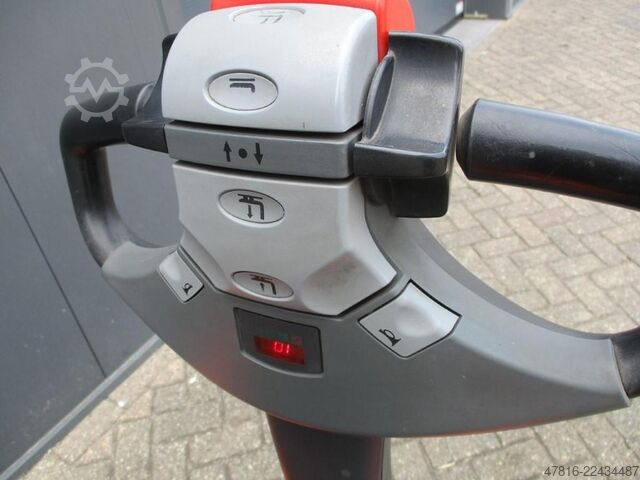 Hochhubwagen BT SWE 080L