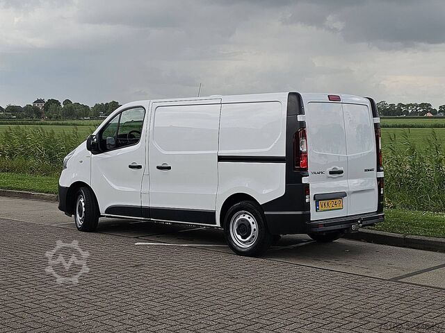 High-roof van RENAULT TRAFIC 2.0 DCI L1H1 2xZijdeur NAP!