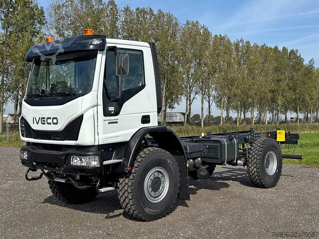 Chassis with cab Iveco EuroCargo 150 E25WS-4150 Chassis Cabin (6 units)