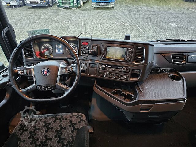 Sliding tarpaulin SCANIA S450 6X2*4 RET. FORKLIFTC