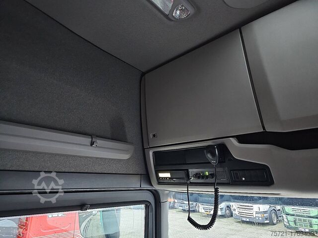 Sliding tarpaulin SCANIA S450 6X2*4 RET. FORKLIFTC