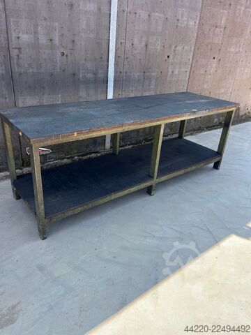 Workbench  