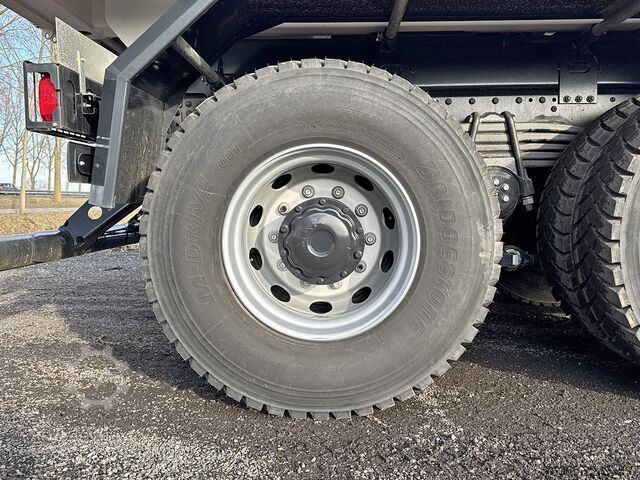 Tipper MAN TGS 41.400 BB CH Tipper Truck (1 Unit)