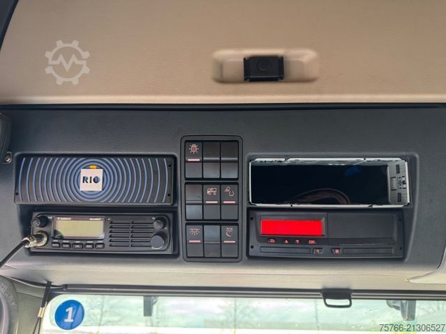 LKW mit Getränkeaufbau MAN TGX 26.500 L / LBW / 2 x AHK / LENKACHSE