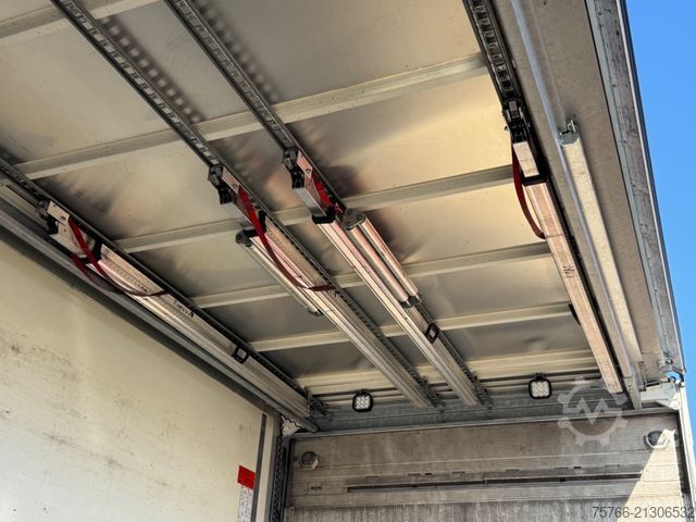 Beverage truck SCANIA R 410 / 2xLBW / LENKACHSE / DURCHLADEKOMPLETTZUG