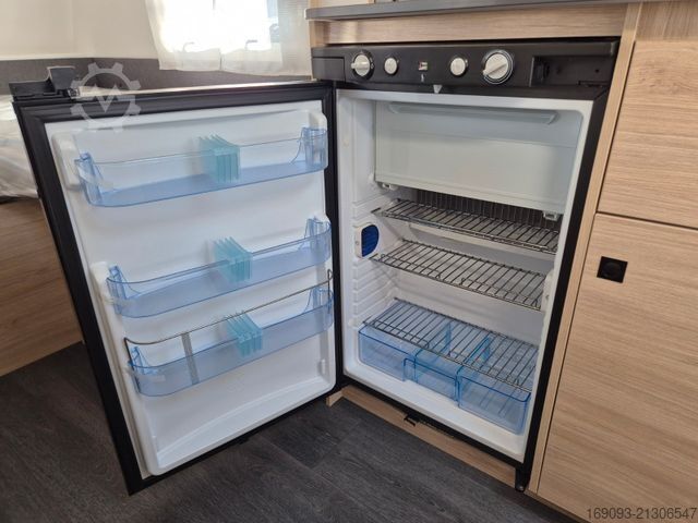 Wohnwagen STERCKEMAN Easy 472LJ*MJ25*Klima*Solar*Dusche*2.480¤ sparen