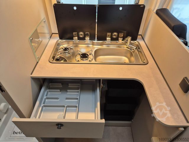 Teilintegriertes Wohnmobil LMC Tracer 730 EL *Automatik*Hubbett*7469¤ Sparen!