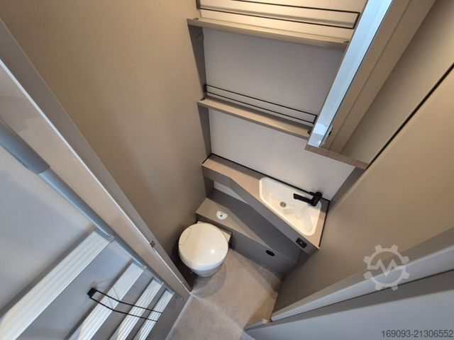 Teilintegriertes Wohnmobil LMC Tracer 730 EL *Automatik*Hubbett*7469¤ Sparen!