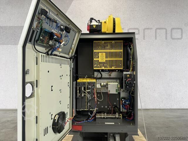 Refurbished Robot with 1 year warranty FANUC R-2000iB/200R
