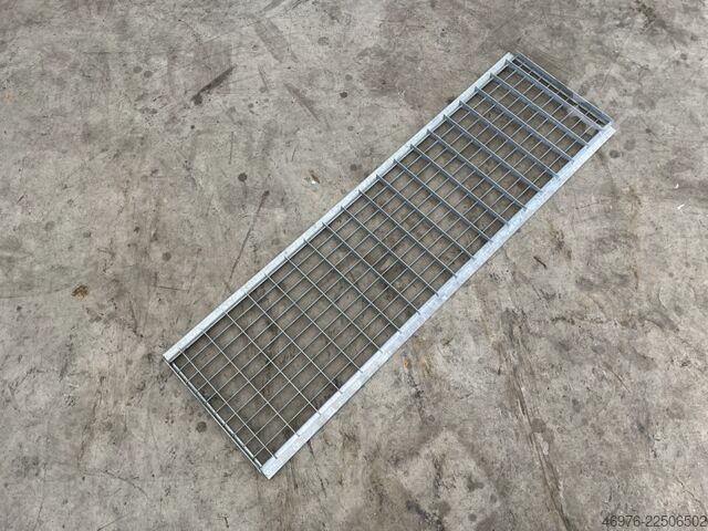 Overall width: 1,270 mm / Depth: 382 mm Dexion HI280 eingelegtes Gitterrost Gitterrostboden