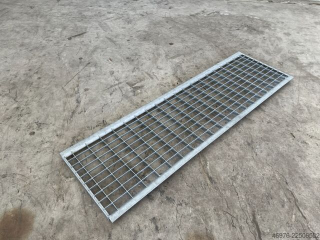 Overall width: 1,270 mm / Depth: 382 mm Dexion HI280 eingelegtes Gitterrost Gitterrostboden