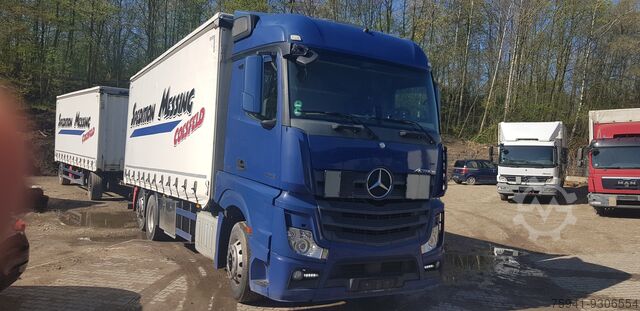 Flatbed + tarpaulin Mercedes-Benz 2542