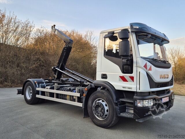 Abrollkipper iveco Euro Cargo 180E32 4x2 Abrollkipper Teleskoparm