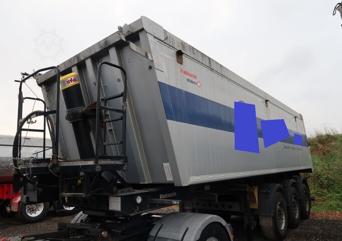Tipper semi-trailer Reisch RHKS-3 Alukastenmulde Unfall
