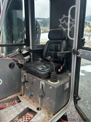 Agricultural machine Taijfun LIV 120K