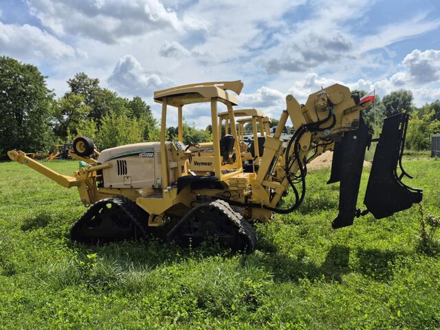 Trench cutter Vermeer RTX1250