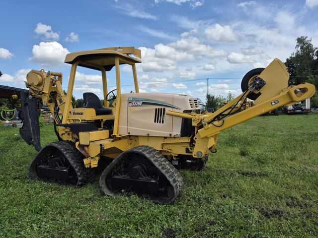 Trench cutter Vermeer RTX1250