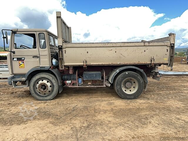 Tipper Truck Renault M180