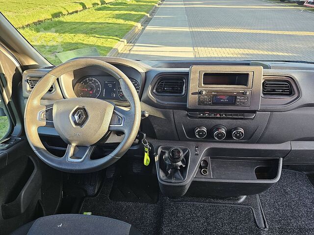 Kipper RENAULT MASTER 2.3 Dubbellucht Kipper !