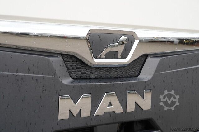 LKW mit Kofferaufbau MAN TGL 8.190 Koffer LBW Automatik Anhängerkupplung