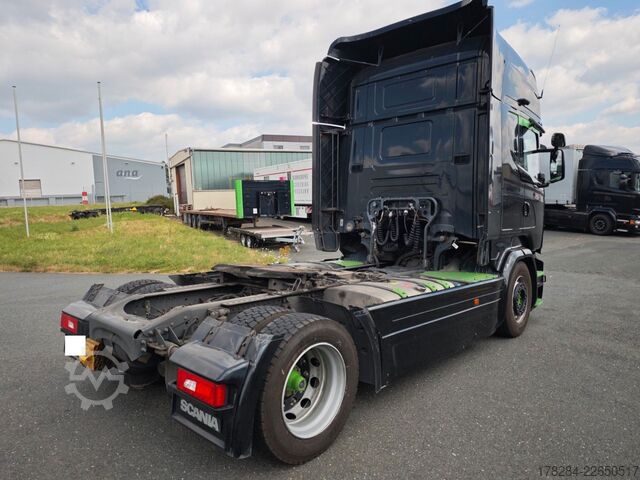 Volumen SZM SCANIA R450  MEGA Vollverkleidung Standklima