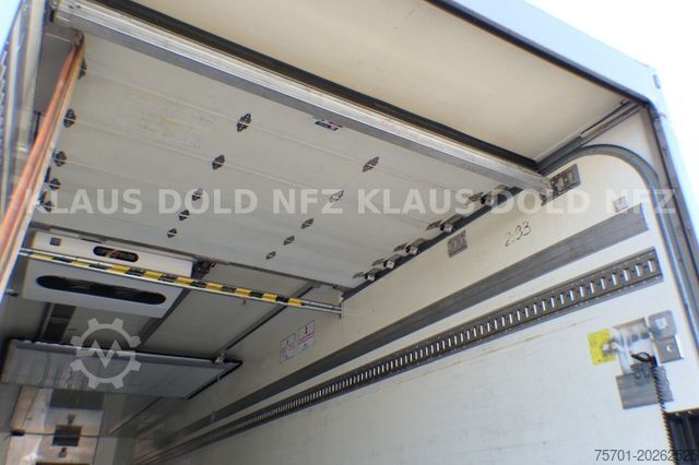Reefer semitrailer  French-Hoch FHS 30T Kühlkoffer Lenkachse Rolltor