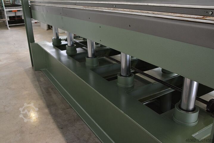 Veneer press Pellegrini PRASA DO FORNIRU 3700x1300
