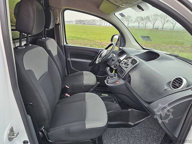 Suitcase RENAULT KANGOO 1.5 Airco Euro6 NAP!