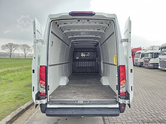 Hochdachkombi IVECO DAILY 35S16 L4H2 Maxi Automaat