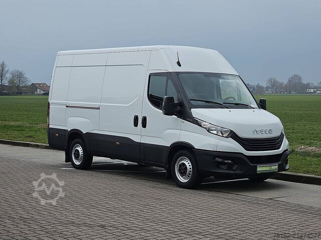 Hochdachkombi IVECO DAILY 35S14 L2H2 3.5t-Trekhaak!