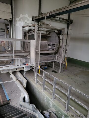 Entladung von Kistenpaletten – Bunker  