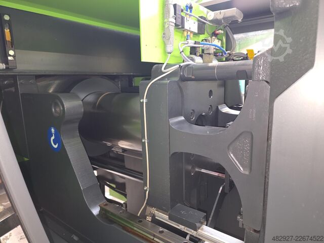Injection molding machine Engel Victory 500 / 120
